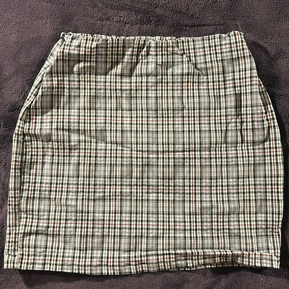 Plaid mini skirt